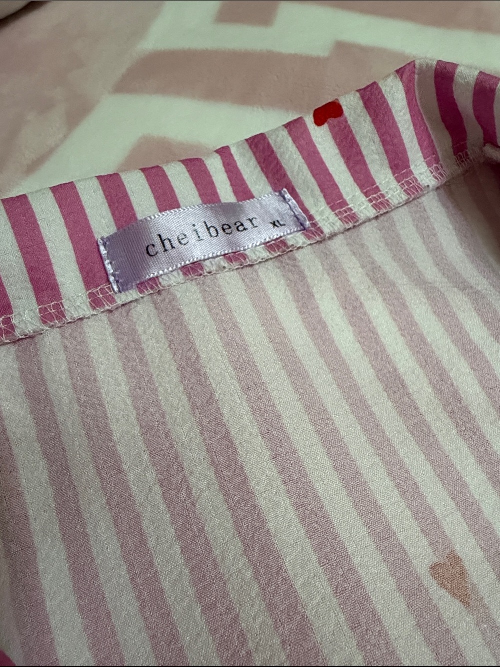 Target Pink & White Striped Short Pajama Set with Red Heart Print - Picture 3 of 5